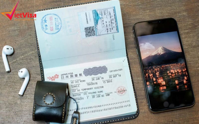 Sau khi được cấp visa du lịch Nhật Bản tự túc, bạn nên kiểm tra kỹ các thông tin trên visa